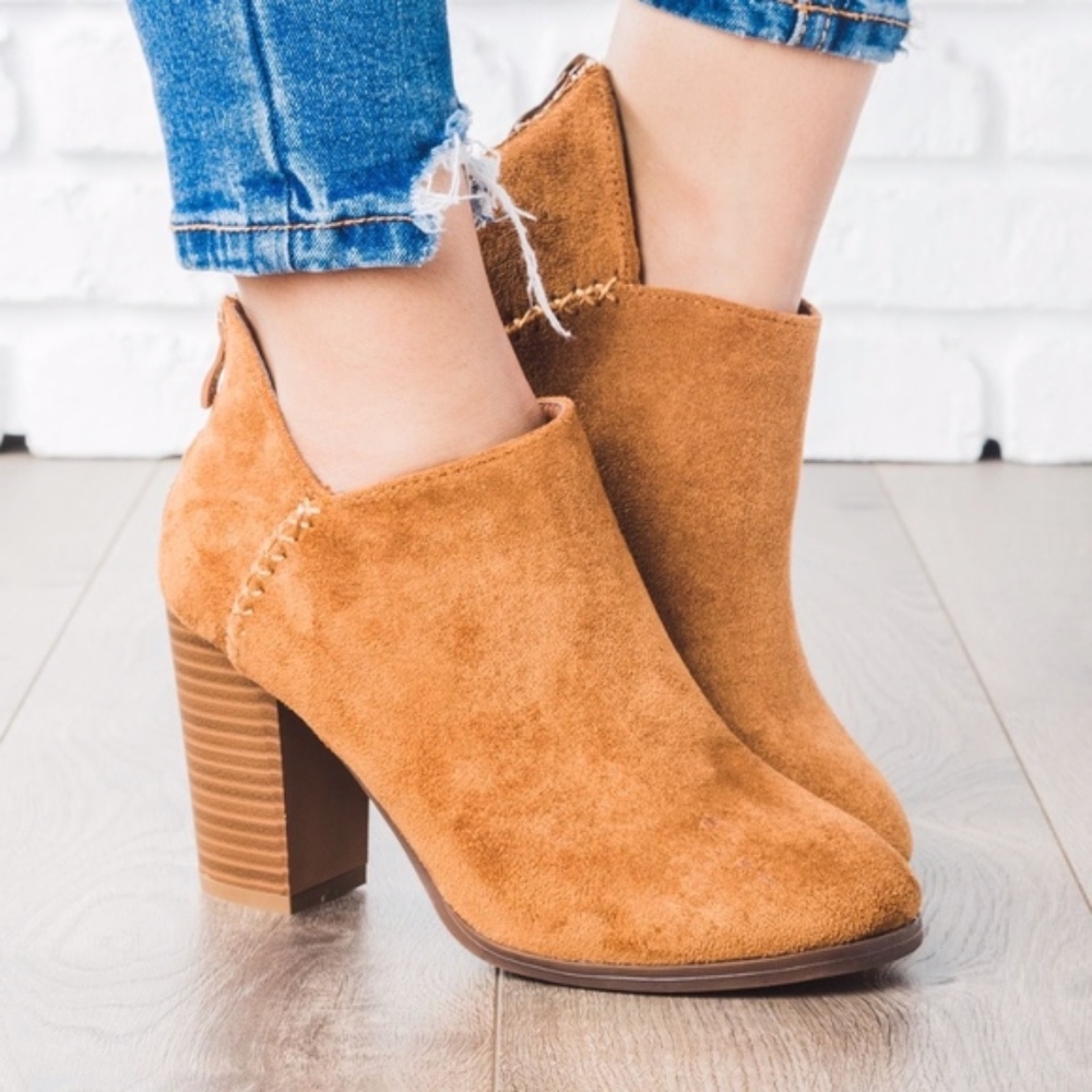 KRISSY Lovin' Autumn Bootie    - Picture 5 of 5